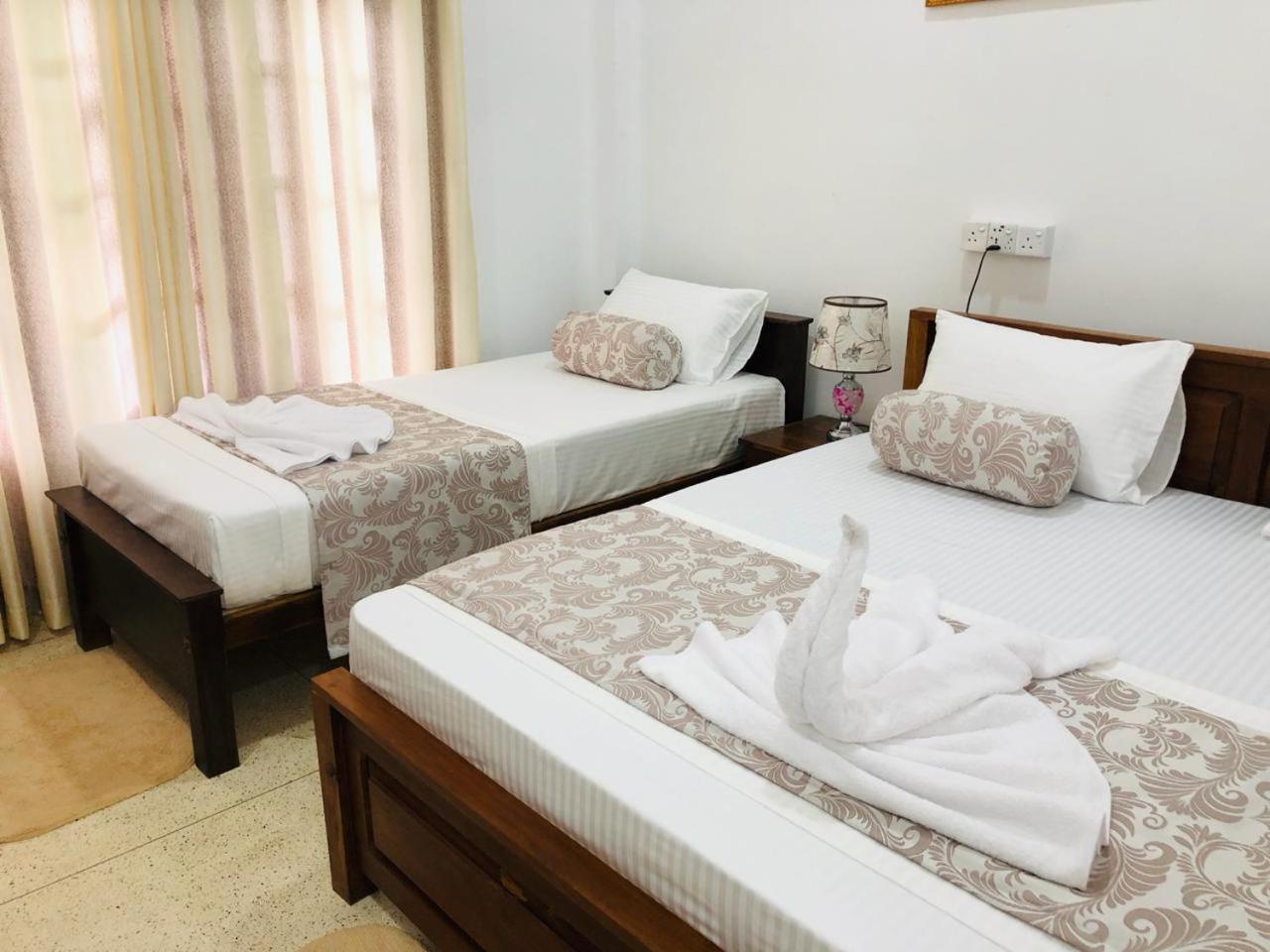 Mindana Residence Anuradhapura Eksteriør bilde