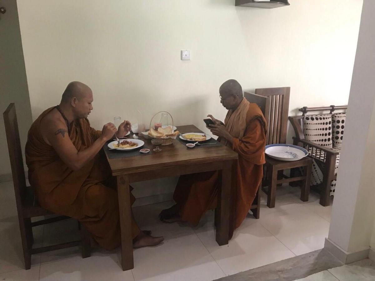 Mindana Residence Anuradhapura Eksteriør bilde